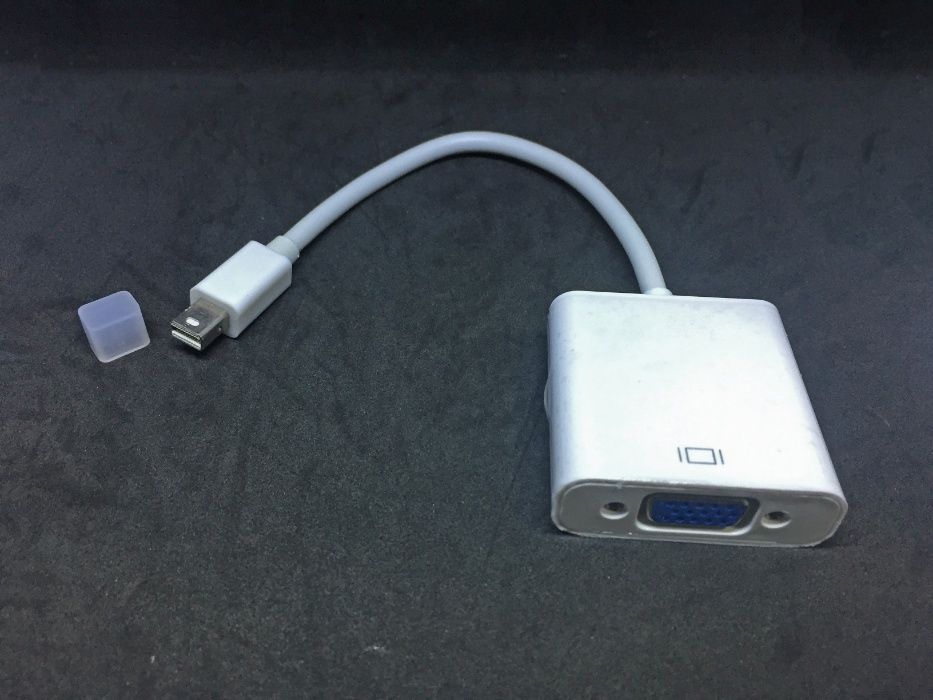 Adaptador Mini Display Port / Thunderbolt para VGA - MacBook