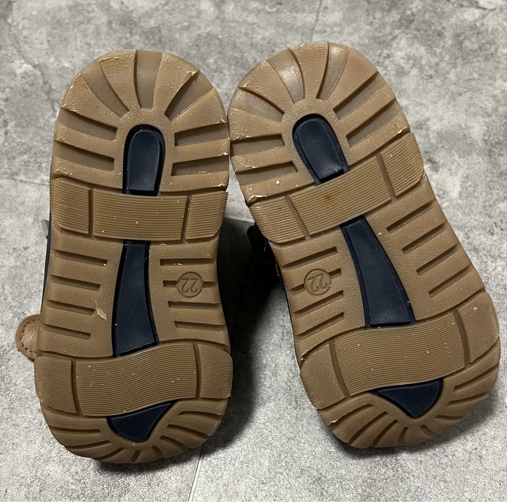 Buty trzewiki ocieplane Bartek roz.22 14,3cm