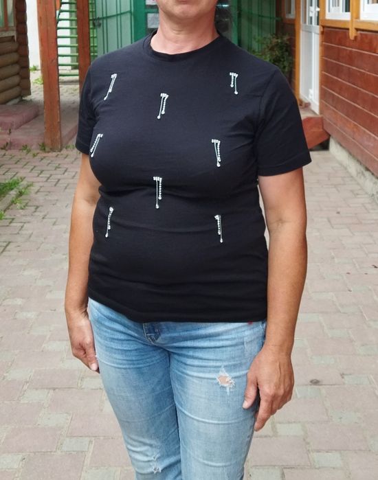 Футболка    Нова