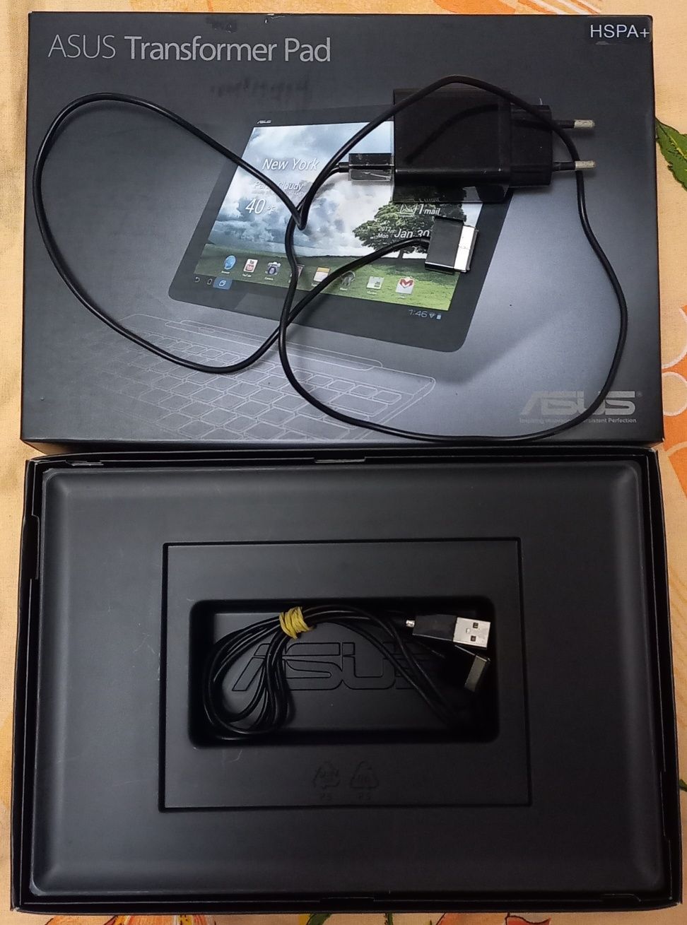 Планшет Transformer Pad TF300TG