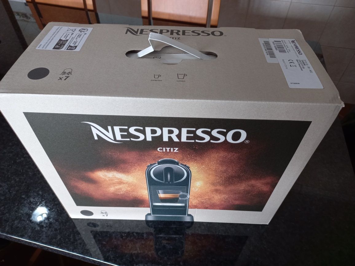 Máquina de café Nespresso CitiZ