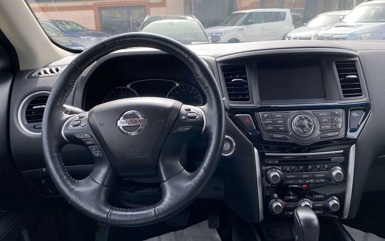 Nissan Pathfinder 2018