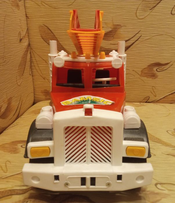 Пожежна вантажівка дитяча