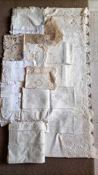 Têxteis em linho, bordados e rendas antigos