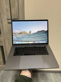 Macbook pro 15 2019 core i9 32/512gb amd pro 560x 4gb