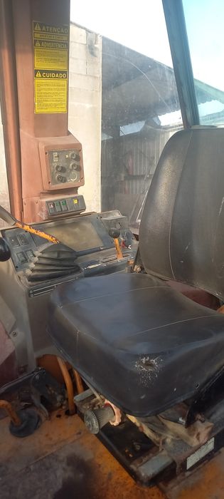 Retro escavadora Case 580 K