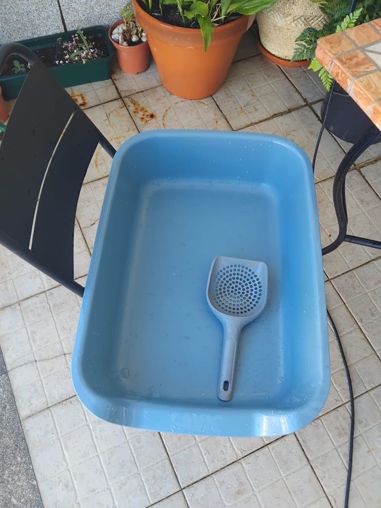 Caixa de Areia + Pá