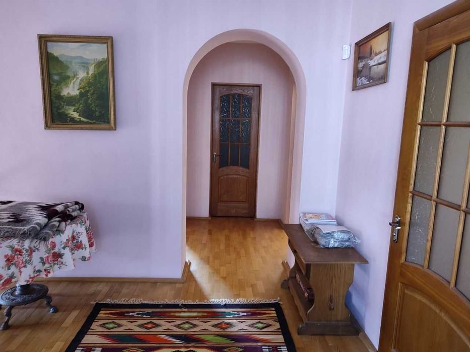 Затишний будинок в Крихівцях