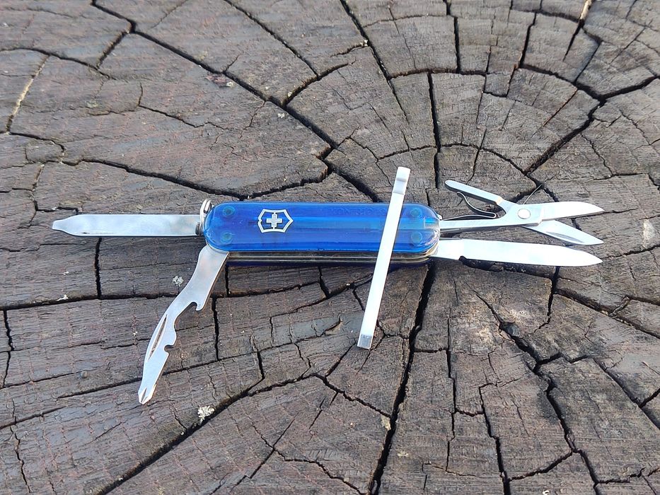 Victorinox Manager + Подарунок