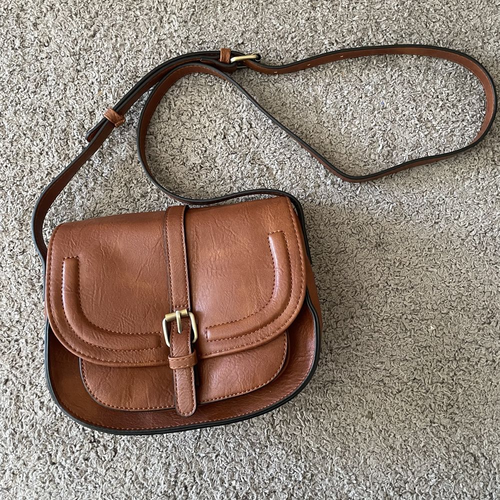 Torebka listonoszka torba typu crossbody skóra ekologiczna