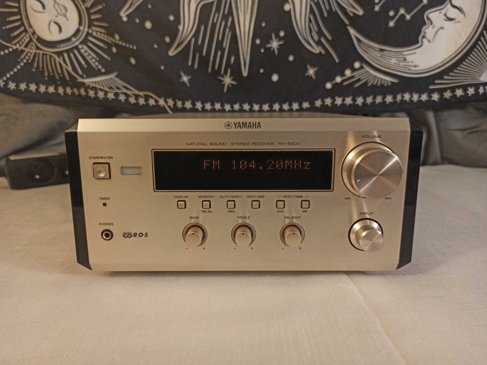 Amplituner wzmacniacz YAMAHA RX-E600