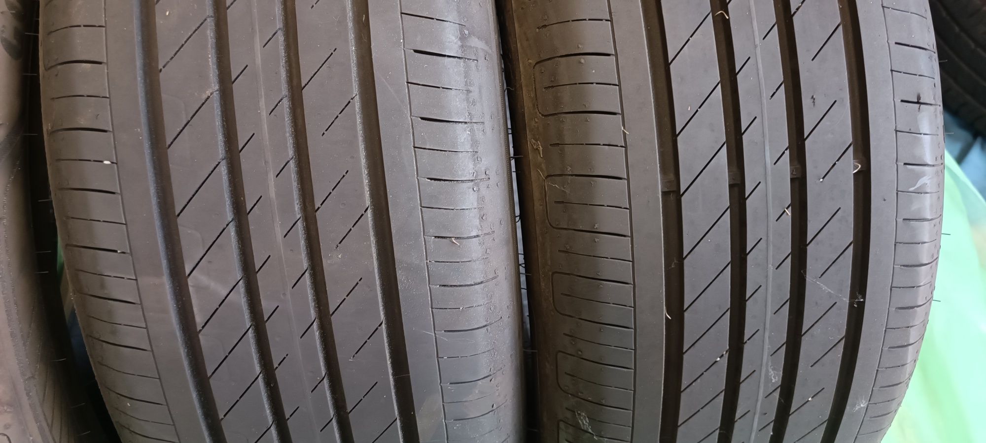 Opony letnie 215/50R18