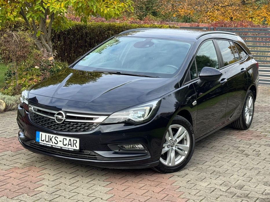 Opel Astra IntelliLUX! NAVI! PDC! Asystent! AGR! SERWIS! Super Stan! Bezwypadkowy