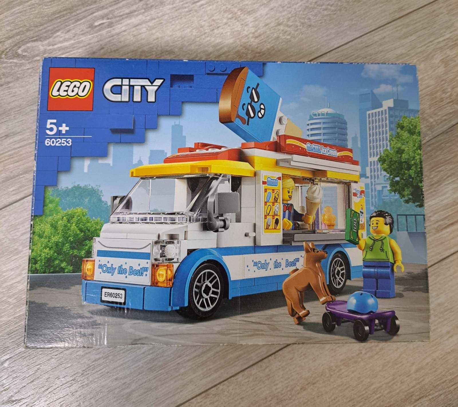 Lego City Машина с мороженным 60253.