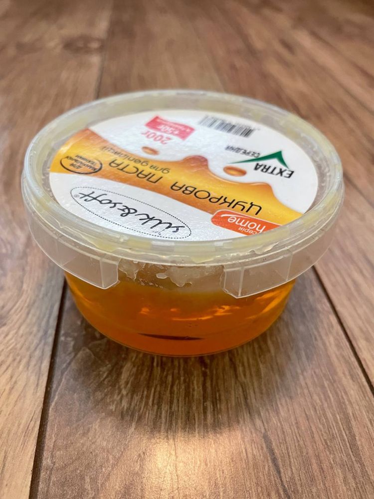 Цукрова паста, купила, використ.один раз, продаю бо стоїть.