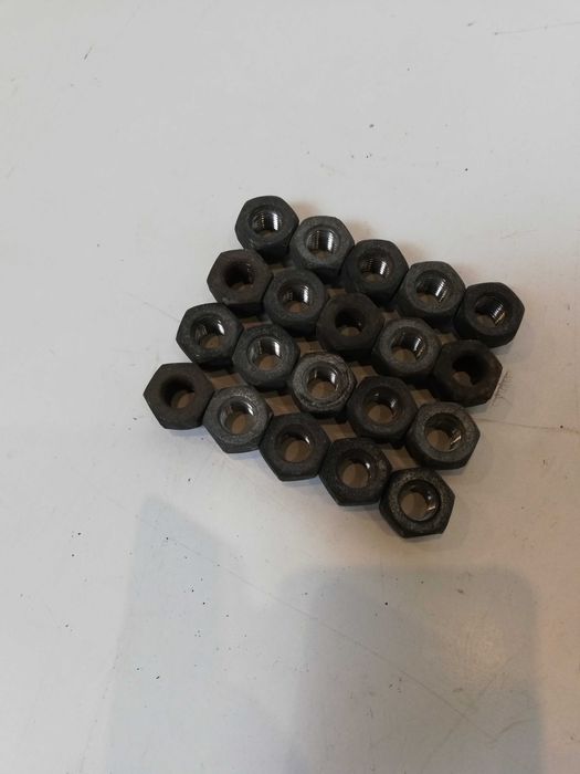Nakrętki Kół felg Stalowych Toyota Klucz 21