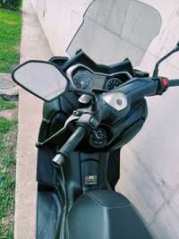 Motas Yamaha XMAX 300- ano 2018