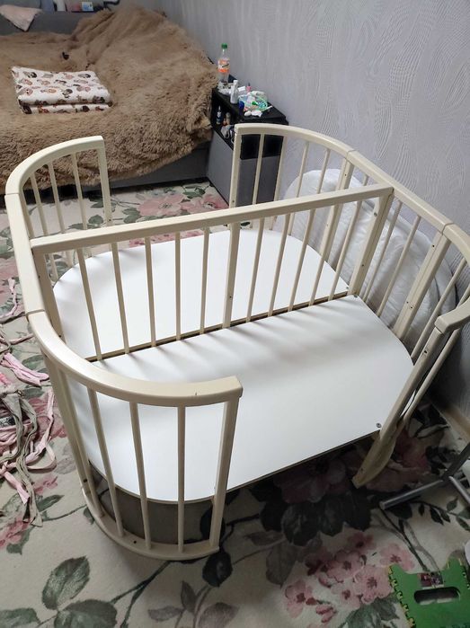 Дитяче ліжко трансформер для двійні, овальне