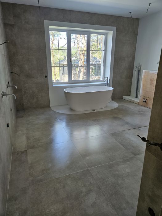 Укладка плитки, плиточник