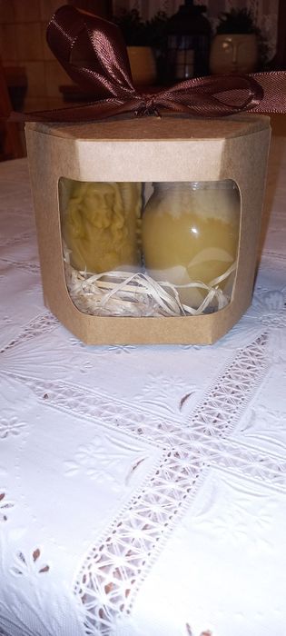 Zestaw prezentowy świeczka z wosku pszczelego z  miodem
