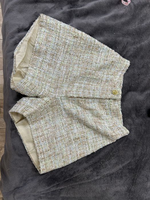 Твідовий костюм з шортами