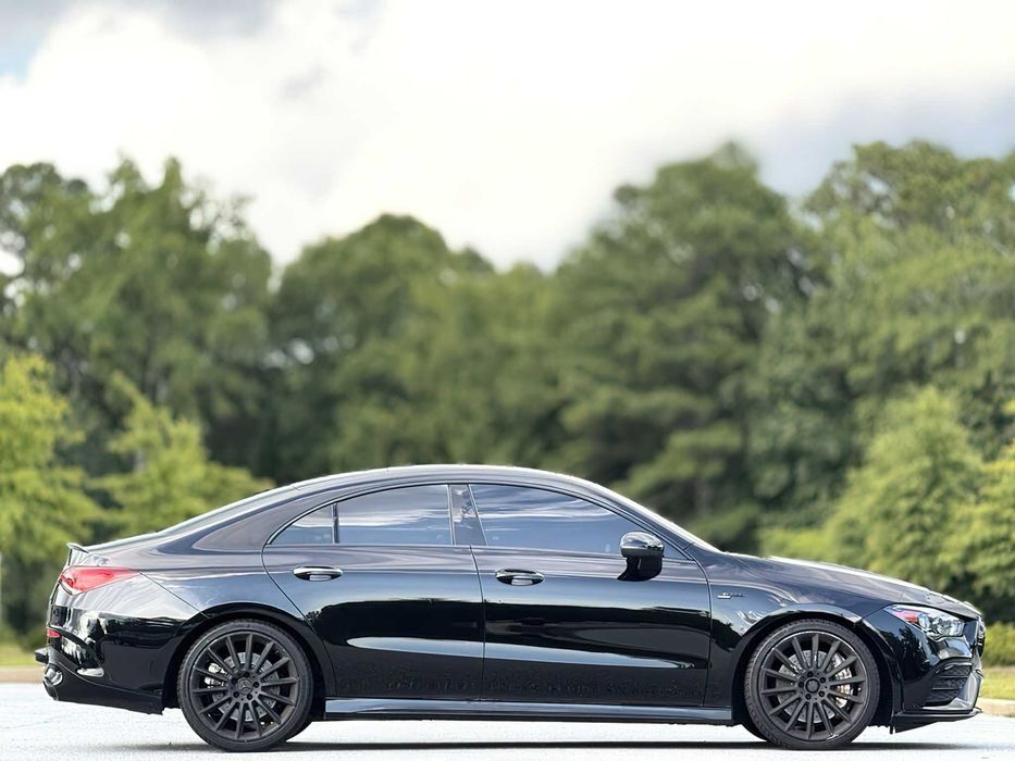 Mercedes-Benz CLA AMG CLA 35      2023