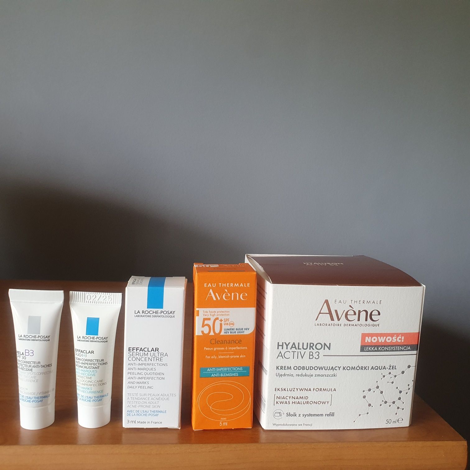 Avene Hyaluron activ b3 - La roche posay gratis.