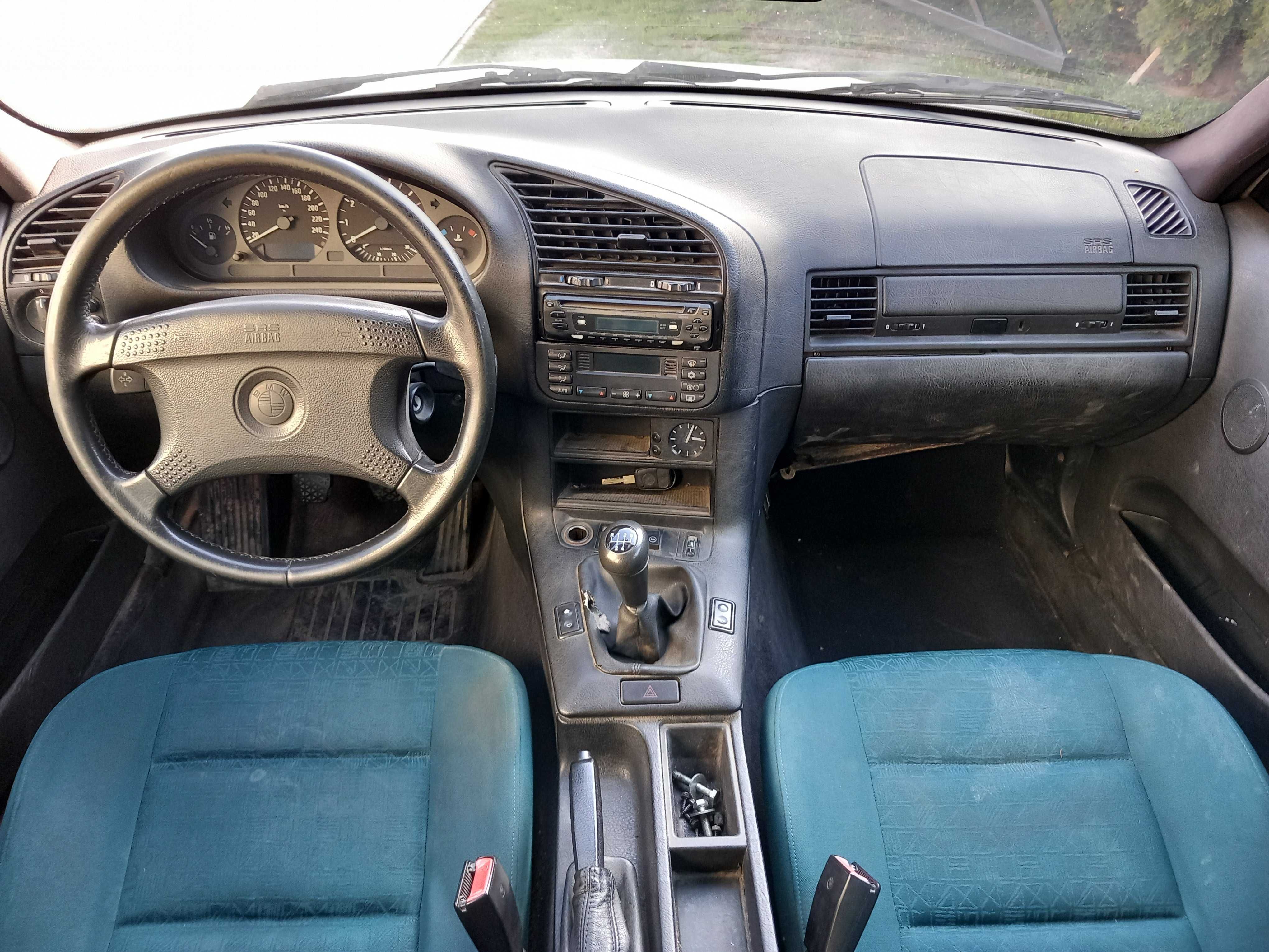 BMW e36 Sedan Kombi na części