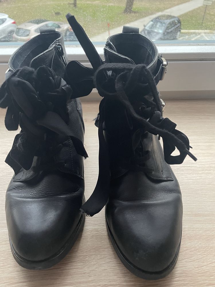 botki czarne Badura 38