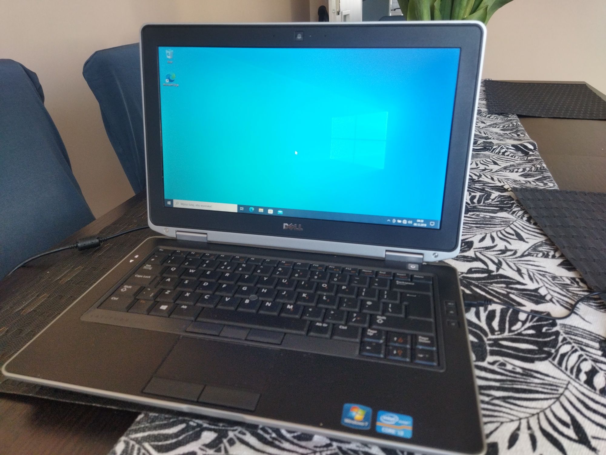 Laptop Dell e6330 i3 stalowa obudowa