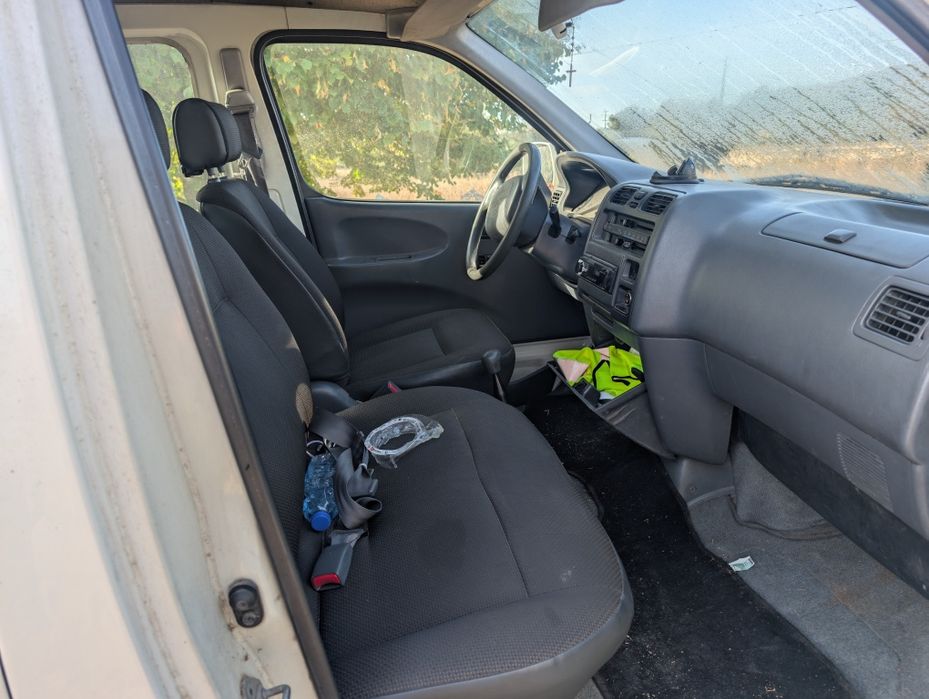 Toyota Hiace H24 1999