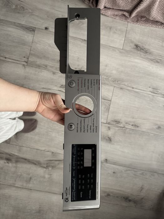 Панель керування пральної машини LG F2V5GG9T