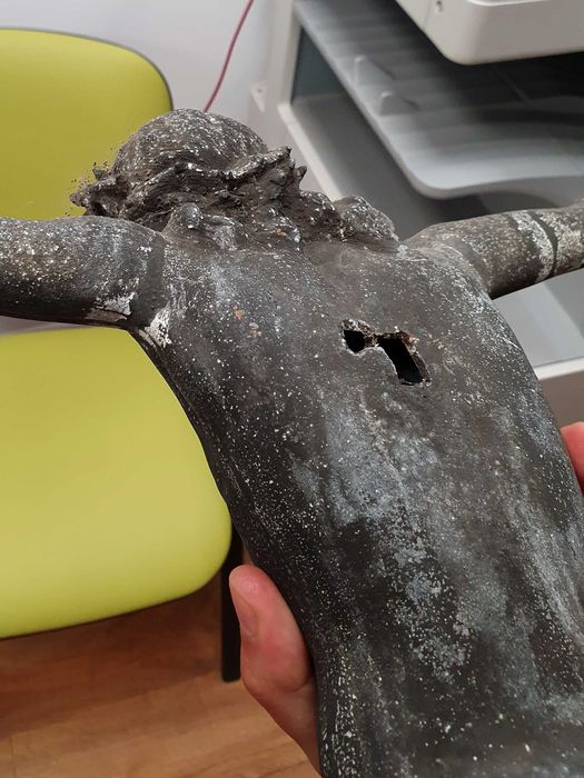 Sprzedam XIX-wieczny odlew Pana Jezusa – piękny wyrób sakralny