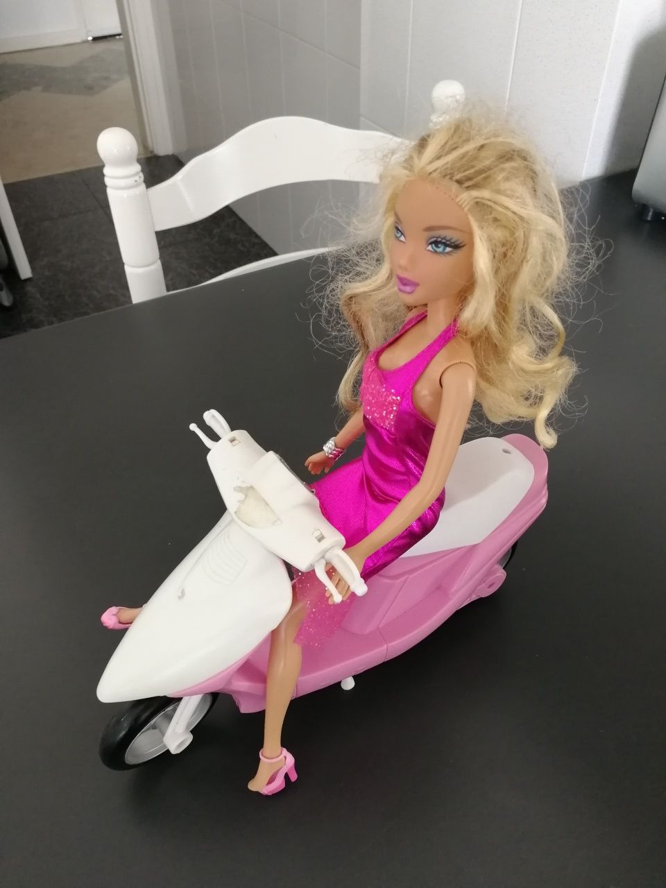 Mota da Barbie (boneca não incluída)