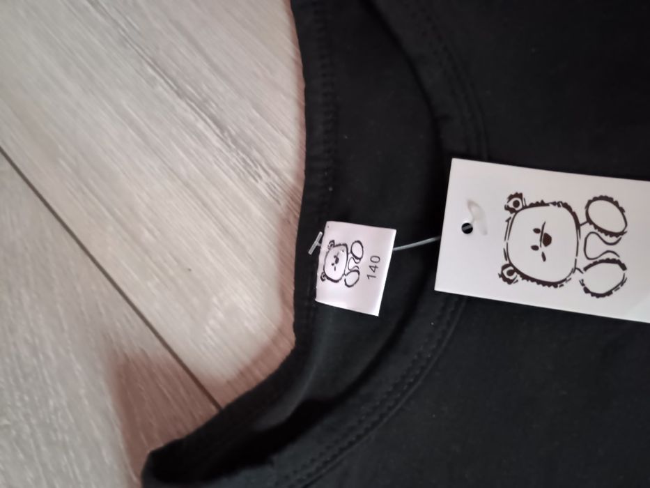 nowa koszulka huntrix