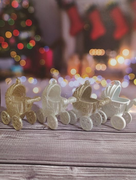 Новорічна іграшка дитяча Коляска на ялинку для вагітності