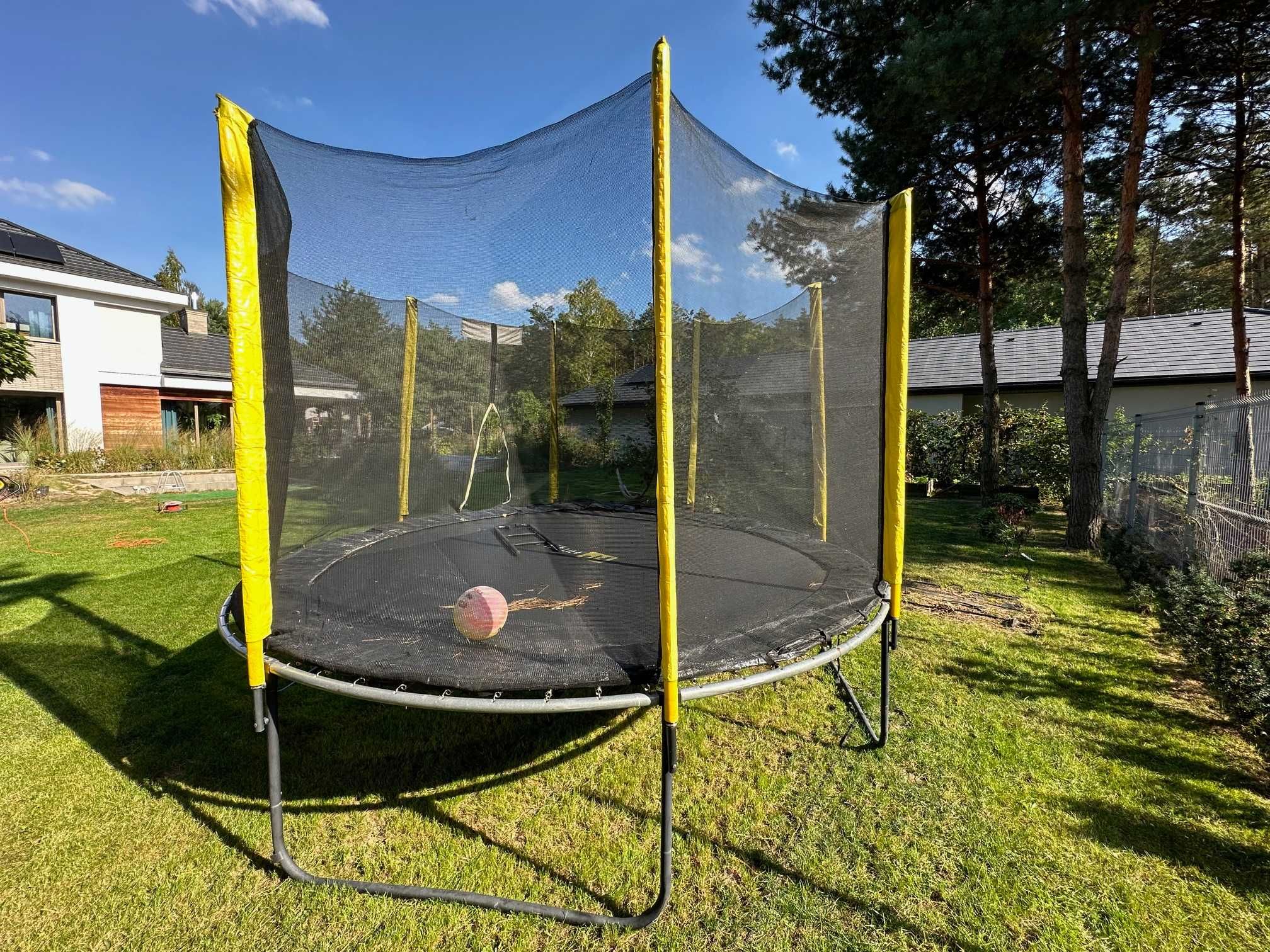 Trampolina ogrodowa