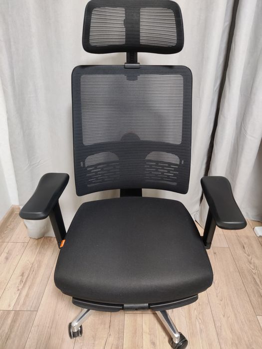 Крісло компʼютерне ергономічне  NEWTRAL