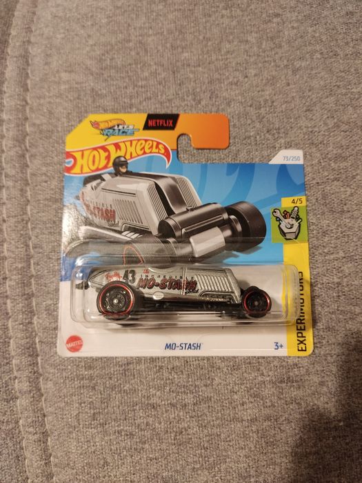Hot Wheels Mo-stash