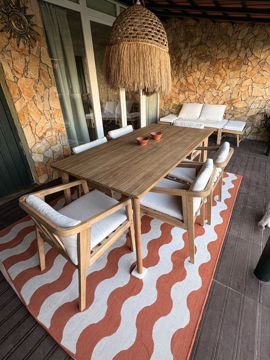 Conjunto de Jardim Mesa Cadeiras e Sofa em Acacia