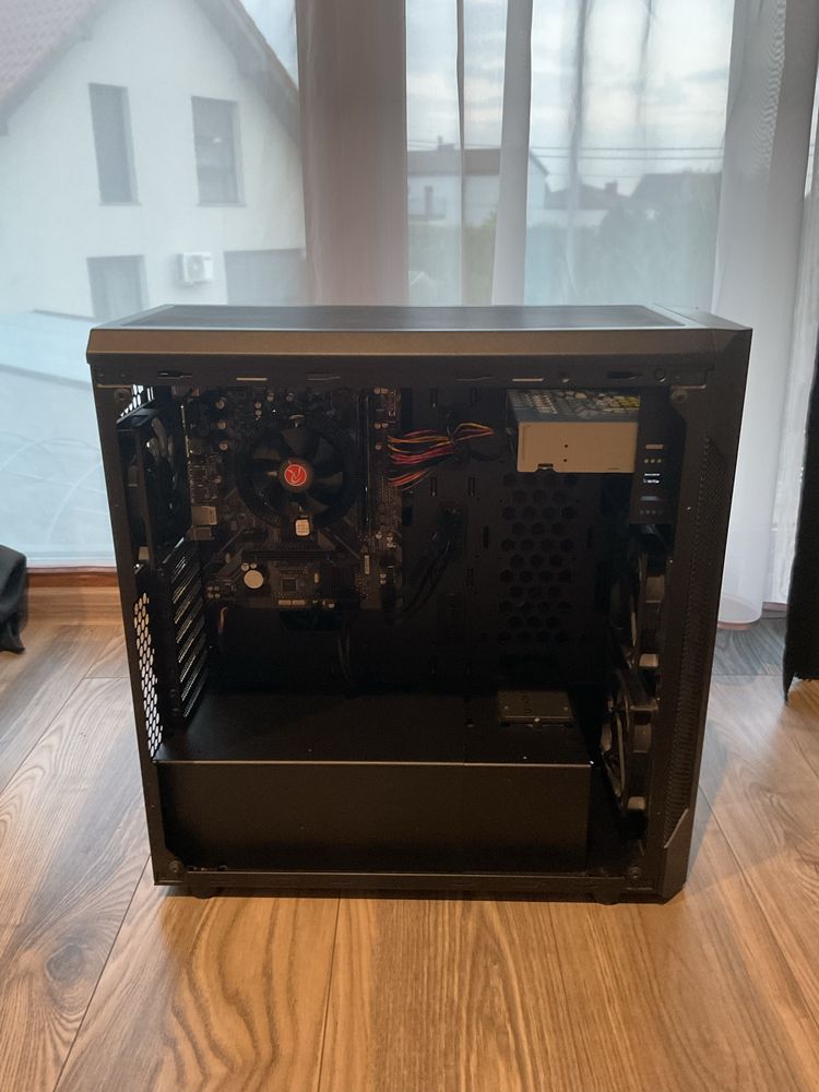Komputer PC NTT R33200G 16GB 240 1TB W10