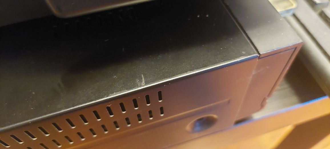 Amiga CDTV z monitorem 1084S