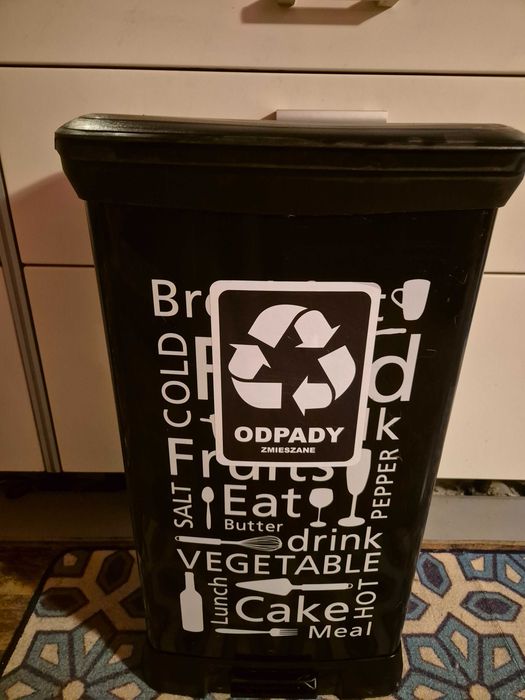 Kosz na śmieci Deco Bin 50 l Curver biurowy, kuchenny