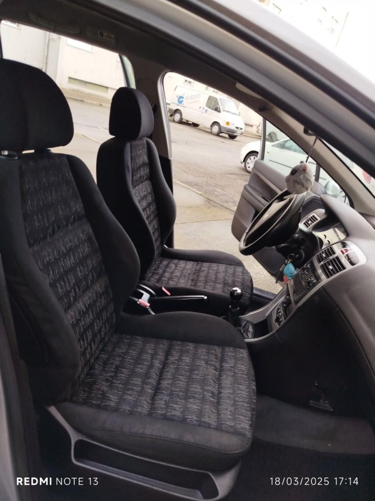 Carrinha Peugeot em bom estado