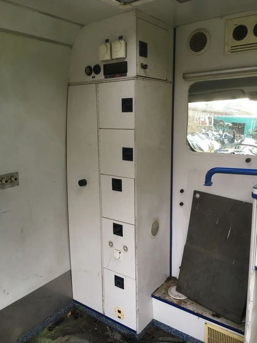 UMEBLOWANIE PÓŁKI SZAFKI ZABUDOWA KAMPER DUCATO 06