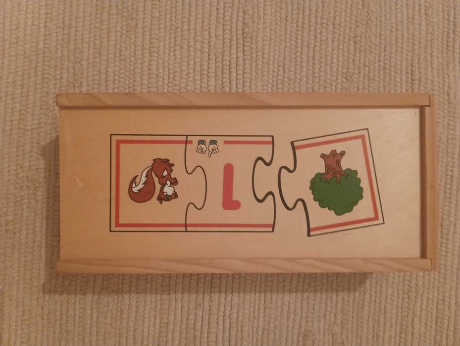 4 Jogos Didáticos em Madeira usados em Muito Bom Estado Valor Unit.