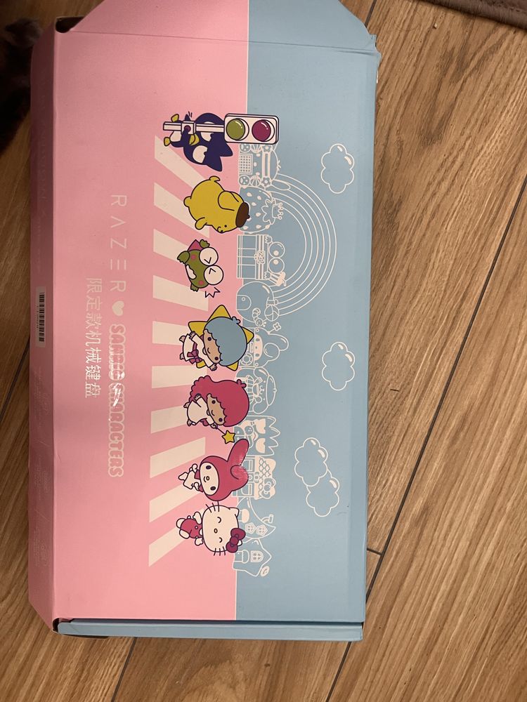 klawiatura Razer x Sanrio Characters Limited Edition helli kotty