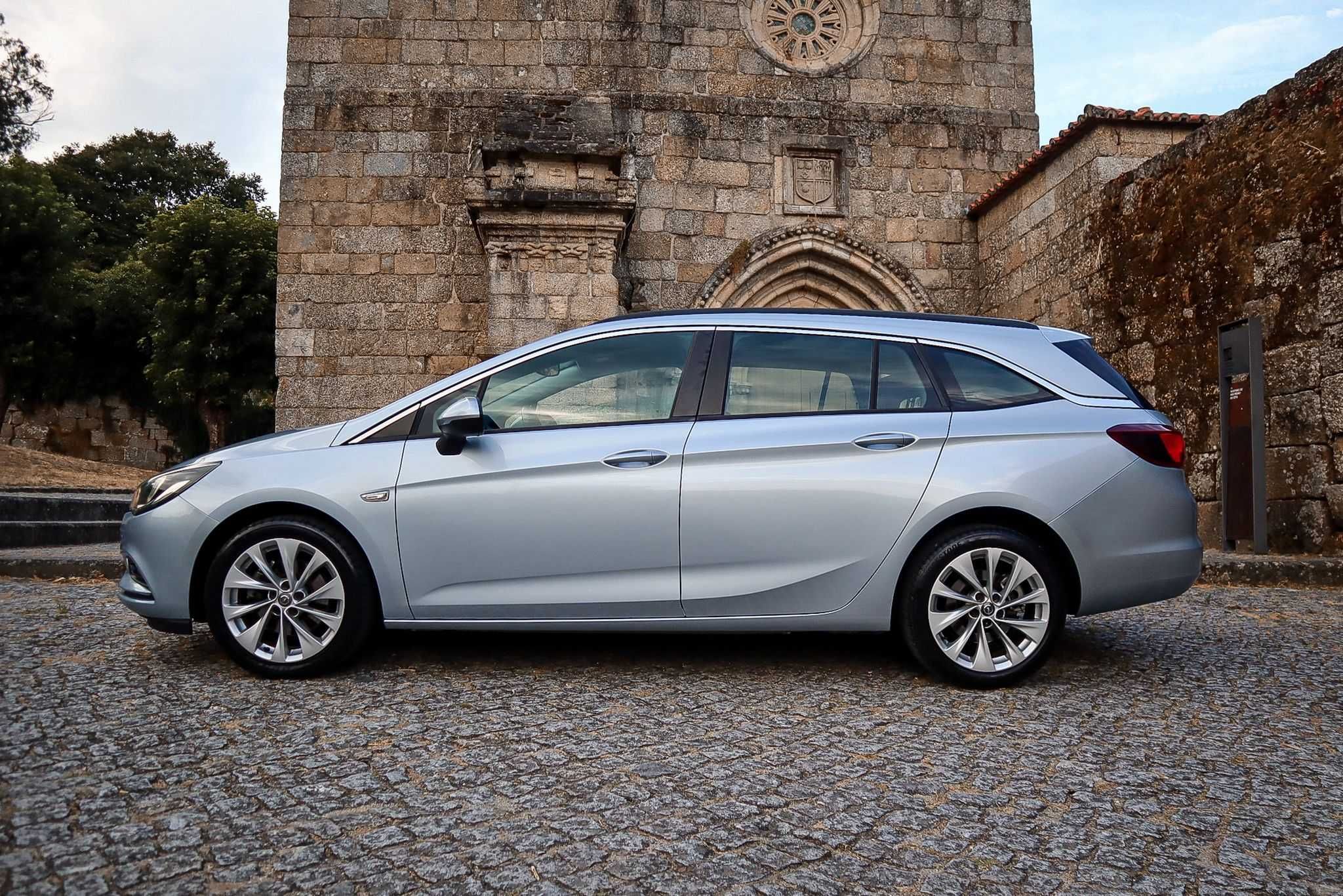 Opel Astra k 1.6cdti Sports Tourer (Desde 185€/Mês)