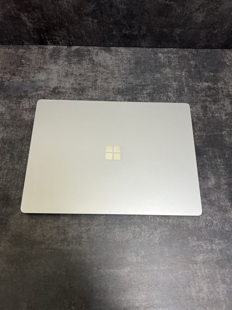 Microsoft Surface Laptop 4, i7-1185G7, RAM 16, SSD 512, 2K Touch