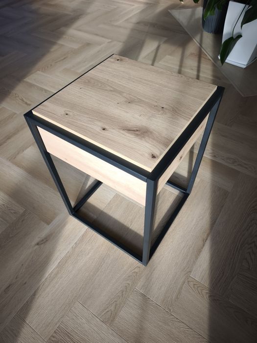 Stolik nocny pilnie sprzedam